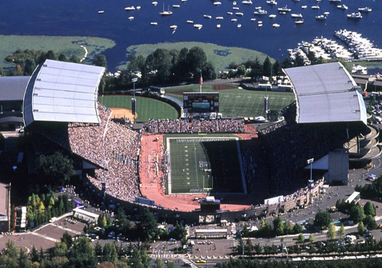 Some of the Best College Football Tailgates in the Nation